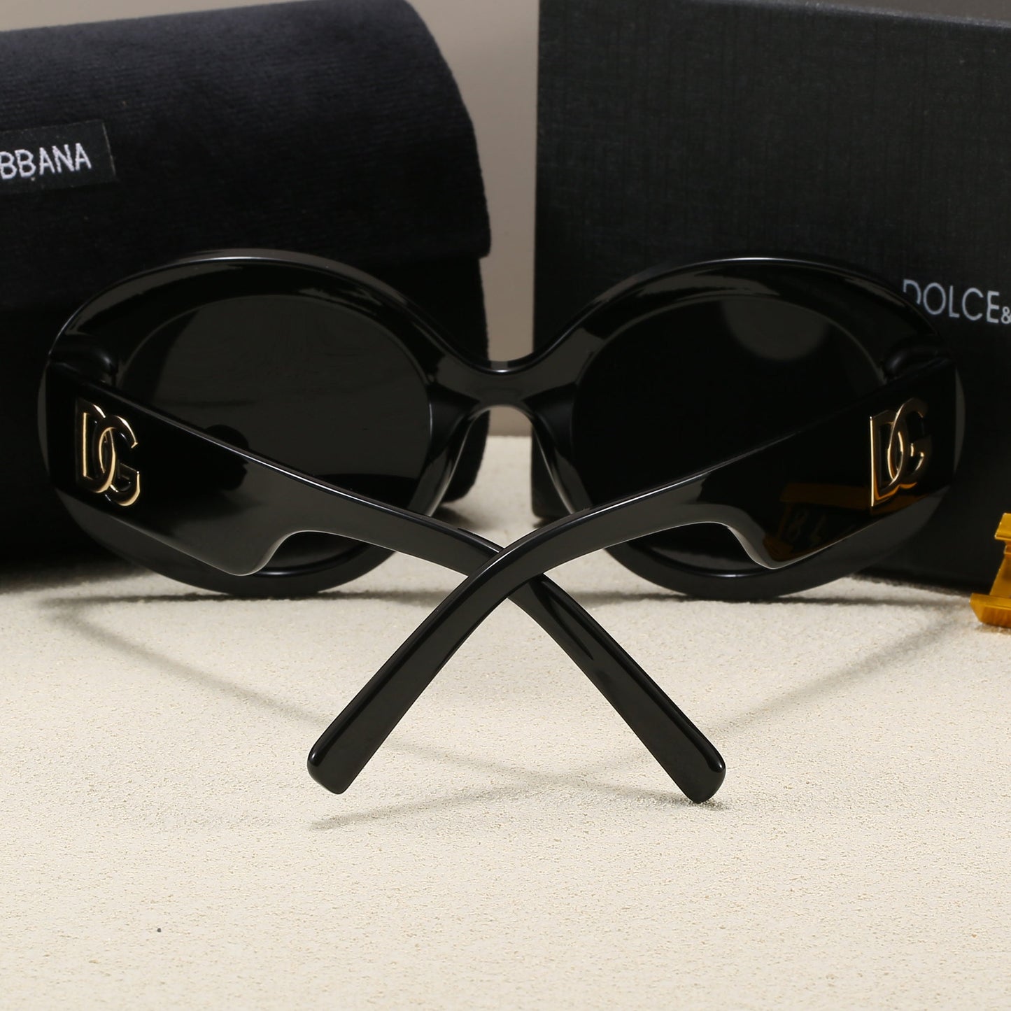 Luna Round Sunglasses