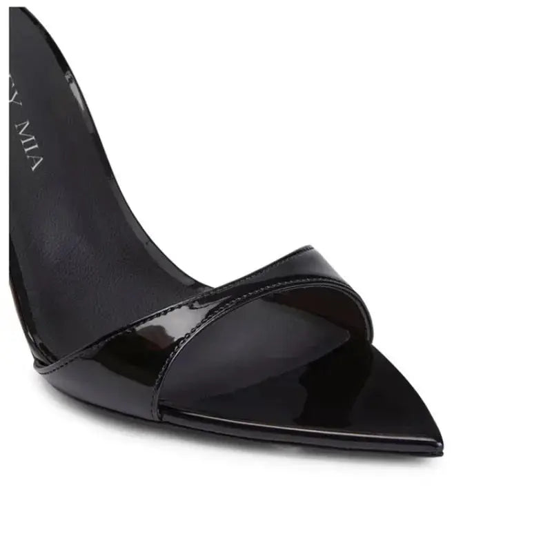 Alison Heels
