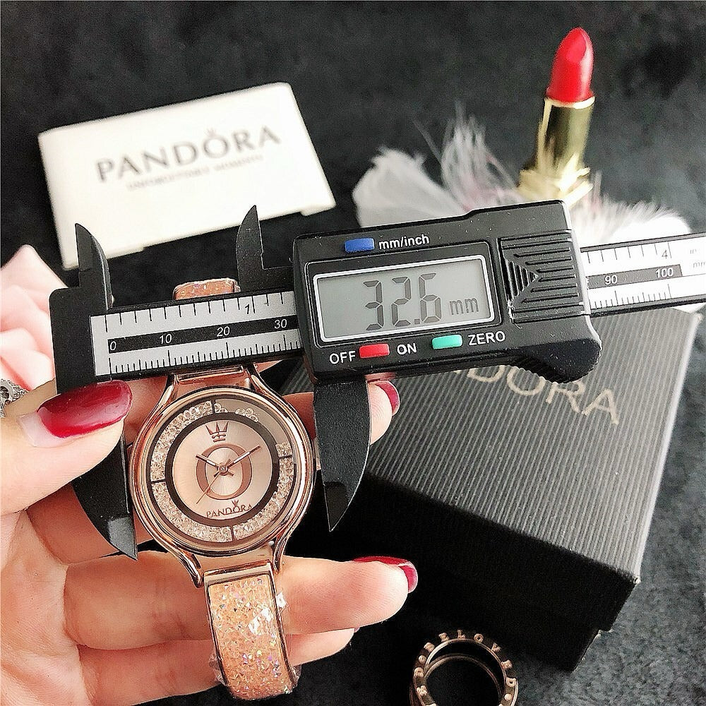 P A N D O R A Mother Elegance Kit (Free Charm Bracelet Included)
