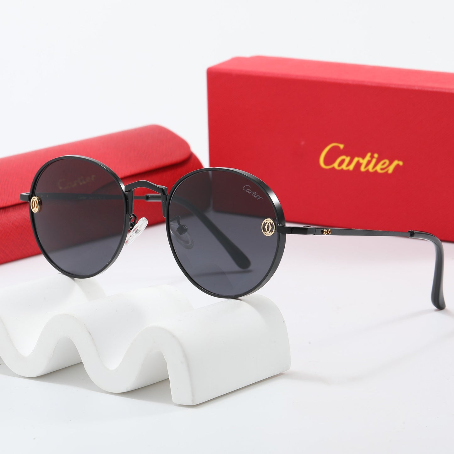 Sterling Round Sunglasses