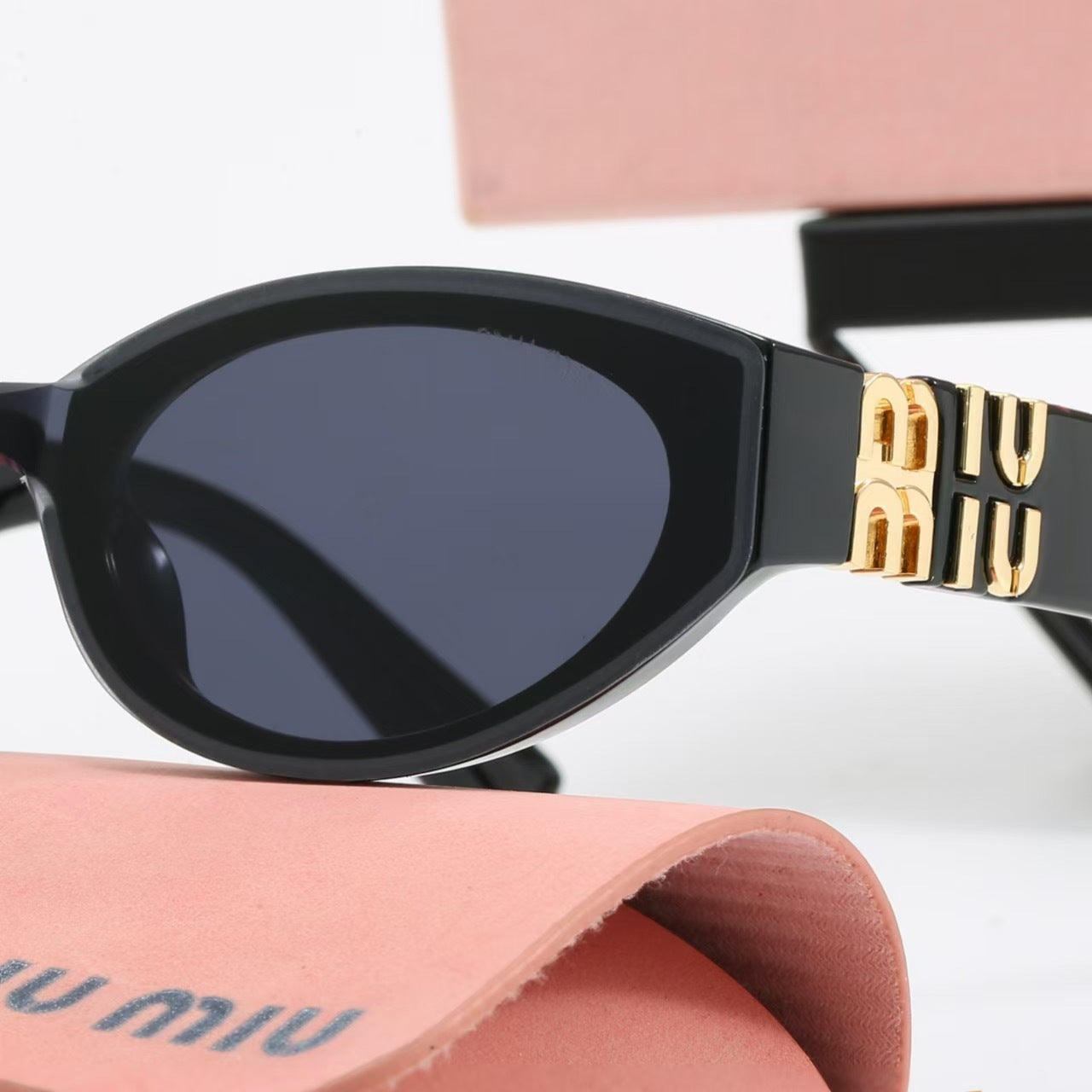 Luxe Oval Sunglasses